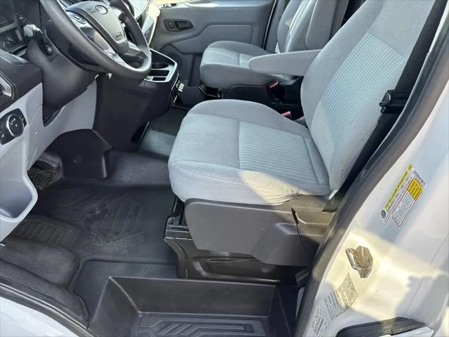 2018 Ford Transit T-250