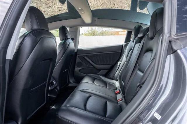 2022 Tesla Model 3 Long Range Dual Motor All-Wheel Drive