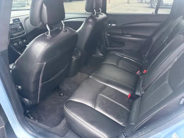 2013 Chrysler 200 Limited
