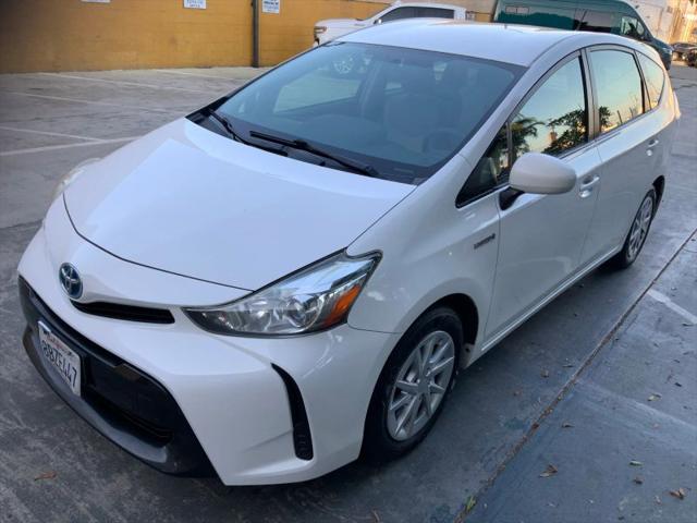 2017 Toyota Prius v Two