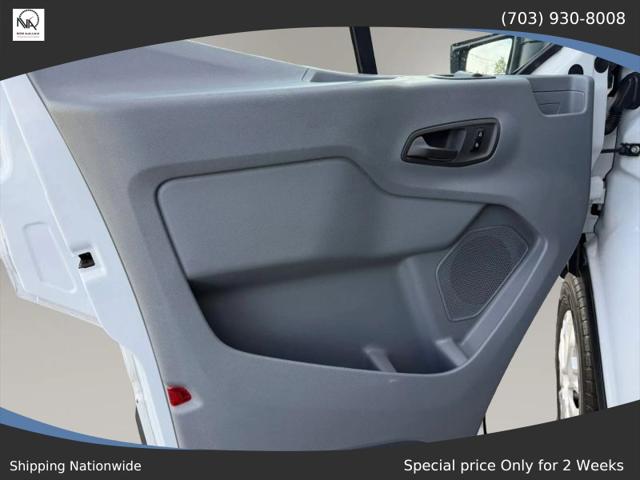 2018 Ford Transit w/Sliding Side Door w/RWB