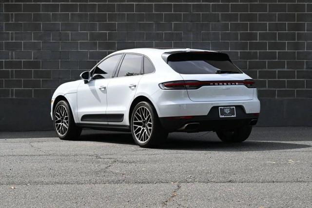 2020 Porsche Macan Base