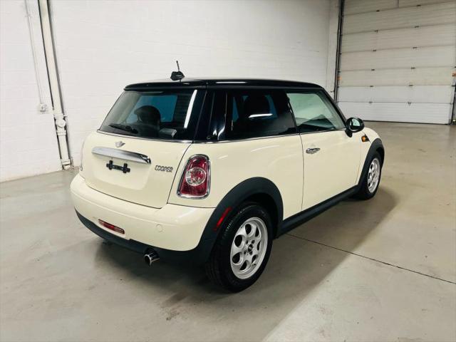 2013 MINI Hardtop Cooper