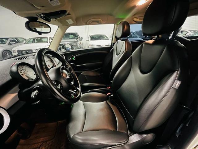 2013 MINI Hardtop Cooper