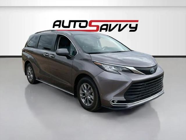 2025 Toyota Sienna XLE for sale in Santa Fe, NM