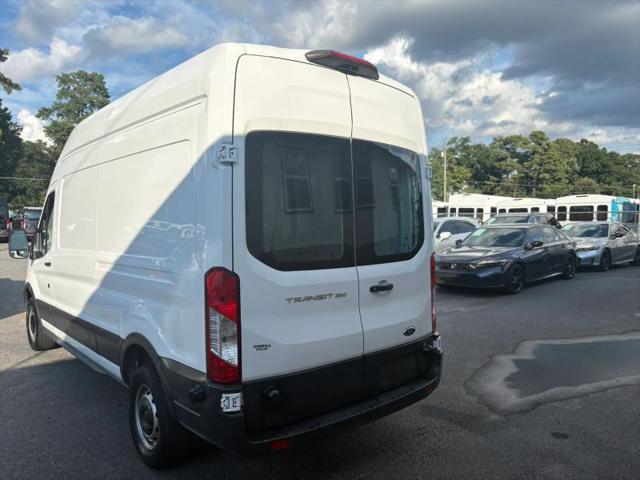 2018 Ford Transit w/Sliding Side Door