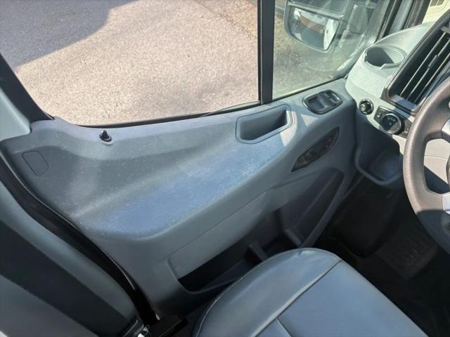 2018 Ford Transit w/Sliding Side Door