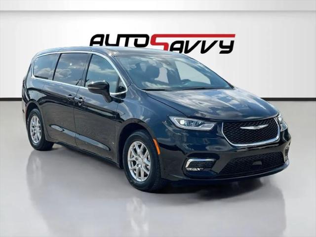 2026 Chrysler Pacifica Select for sale in Houston, TX