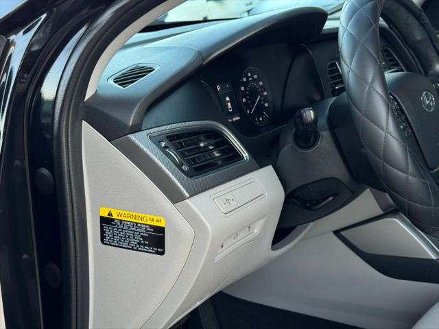 2017 Hyundai Sonata Base