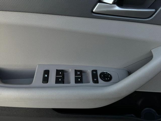 2017 Hyundai Sonata Base