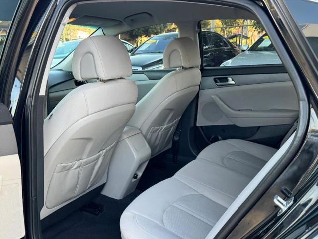 2017 Hyundai Sonata Base