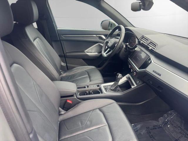 2021 Audi Q3 Premium 45 TFSI S line quattro Tiptronic