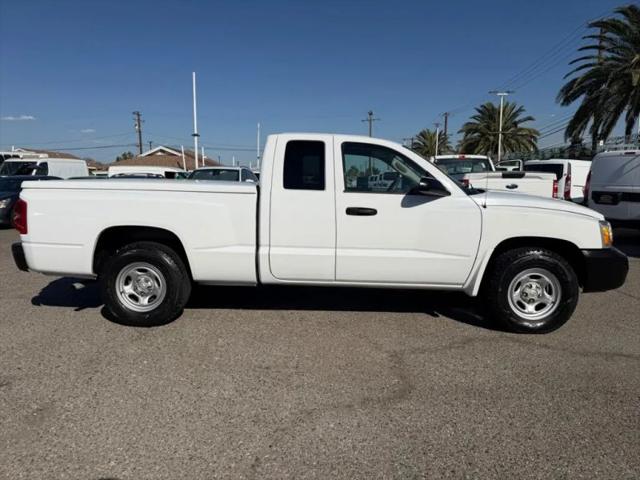 2007 Dodge Dakota ST