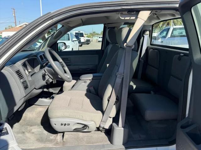 2007 Dodge Dakota ST