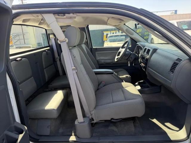 2007 Dodge Dakota ST