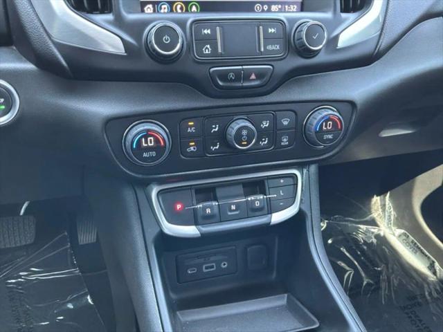 2022 GMC Terrain FWD SLT