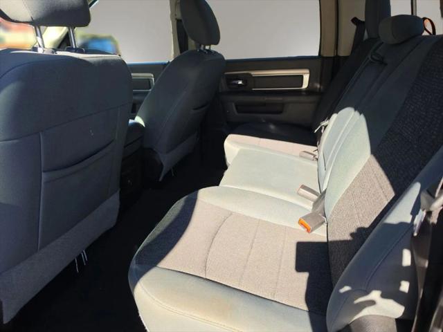 2018 Ram 1500 Big Horn Crew Cab 4x4 57 Box