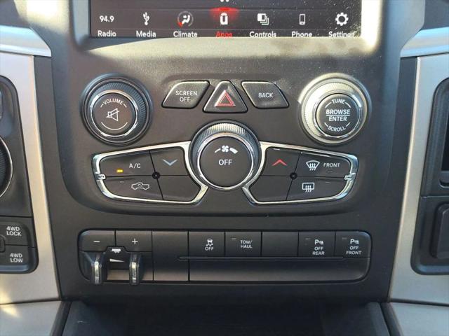 2018 Ram 1500 Big Horn Crew Cab 4x4 57 Box