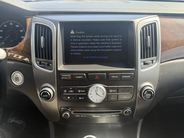 2011 Hyundai Equus Signature