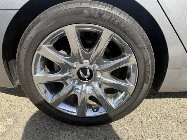 2011 Hyundai Equus Signature