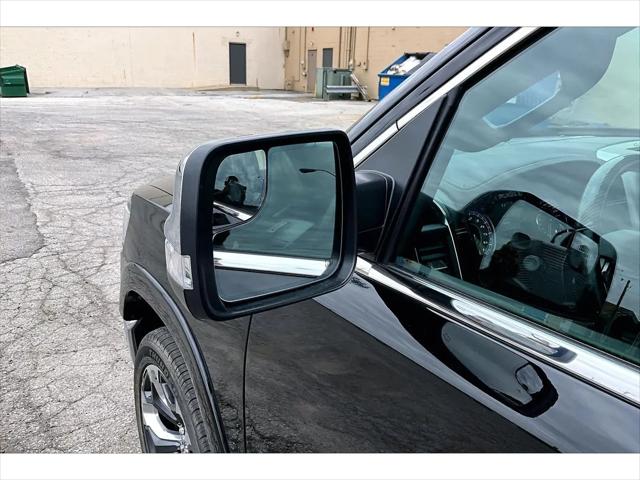 2019 Ram 1500 Limited Crew Cab 4x4 57 Box