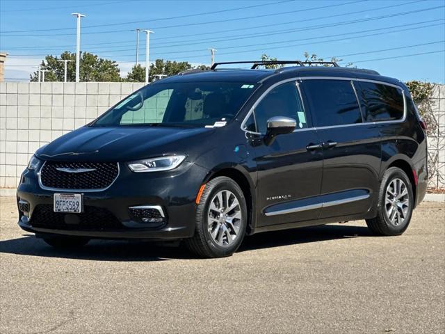 2023 Chrysler Pacifica Hybrid Pinnacle