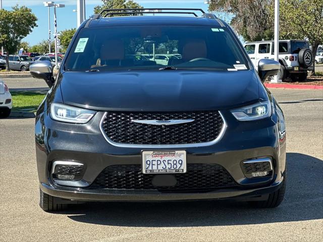 2023 Chrysler Pacifica Hybrid Pinnacle