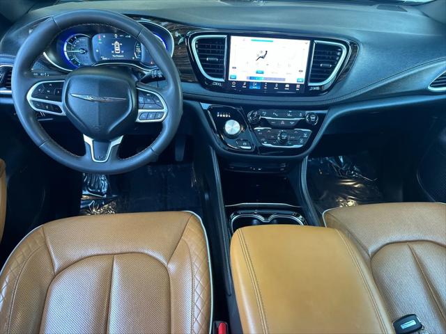 2023 Chrysler Pacifica Hybrid Pinnacle