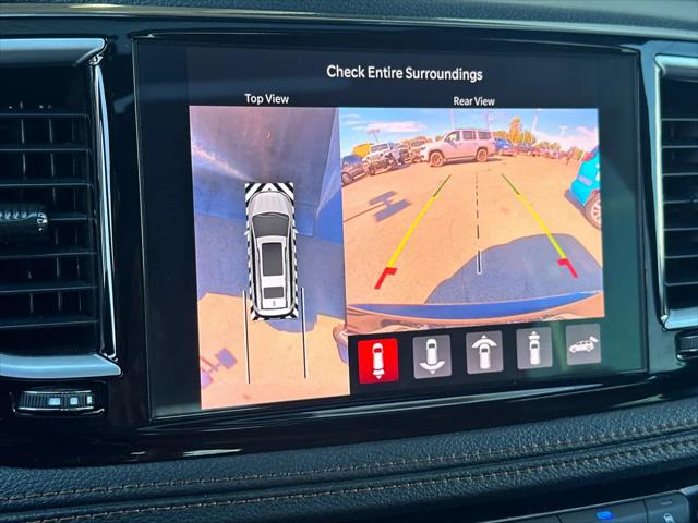 2023 Chrysler Pacifica Hybrid Pinnacle