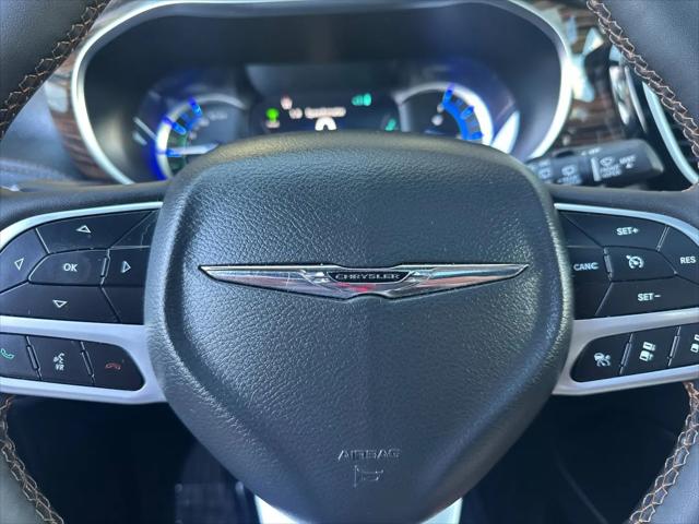 2023 Chrysler Pacifica Hybrid Pinnacle