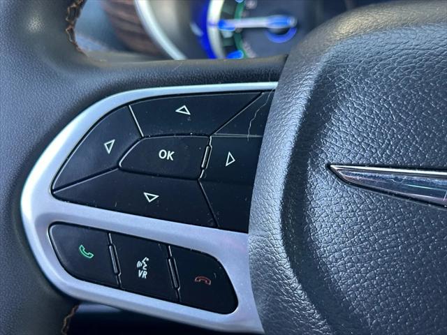 2023 Chrysler Pacifica Hybrid Pinnacle
