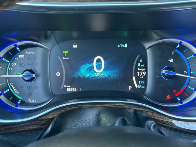 2023 Chrysler Pacifica Hybrid Pinnacle