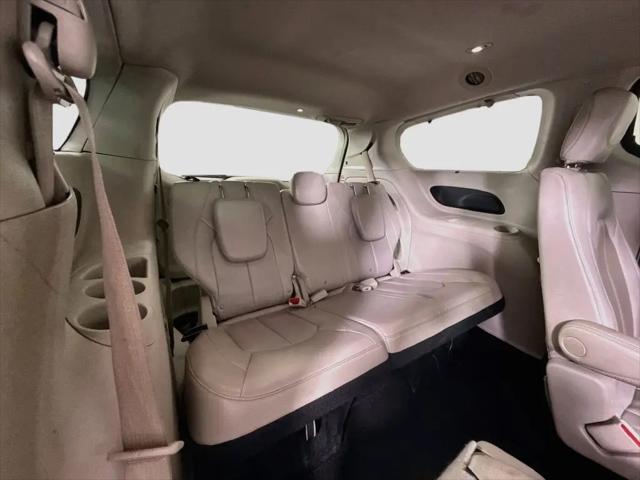 2021 Chrysler Pacifica Touring L