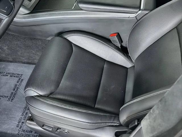 2025 Tesla Model X Plaid
