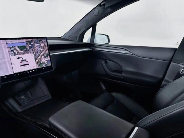 2025 Tesla Model X Plaid