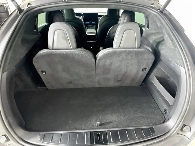 2025 Tesla Model X Plaid
