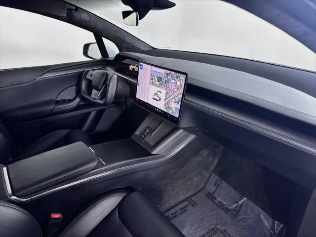 2025 Tesla Model X Plaid