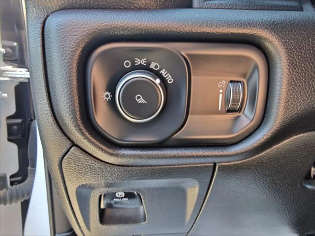 2024 Ram 1500 Laramie Crew Cab 4x4 57 Box
