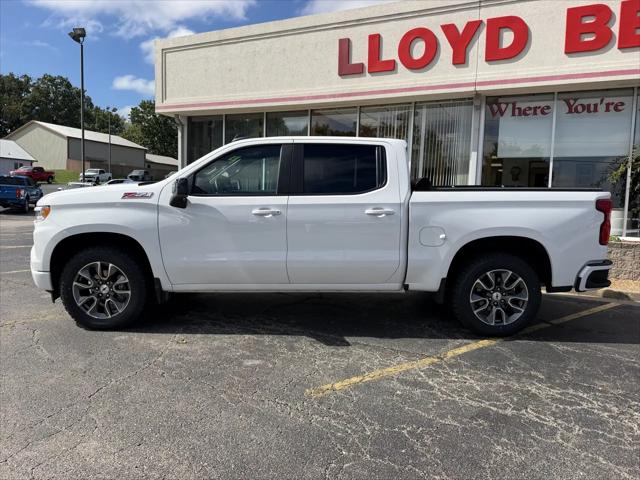 2023 Chevrolet Silverado 1500 4WD Crew Cab Short Bed RST