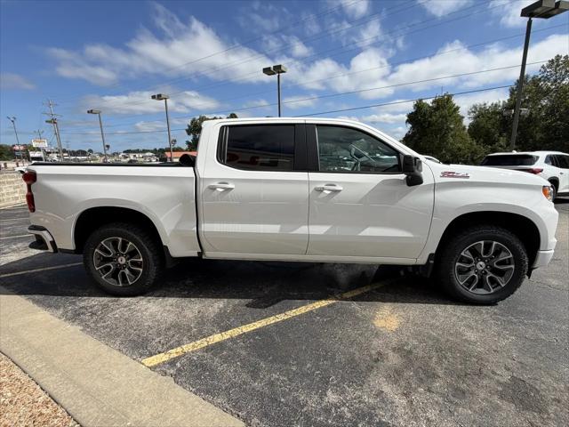 2023 Chevrolet Silverado 1500 4WD Crew Cab Short Bed RST
