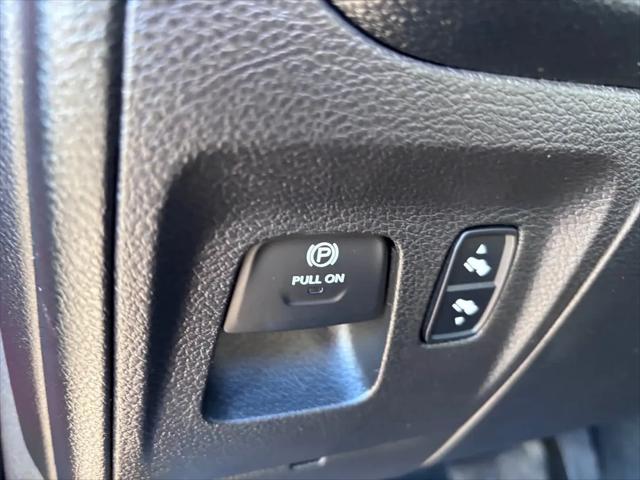 2020 Ram 1500 Lone Star Crew Cab 4x4 57 Box