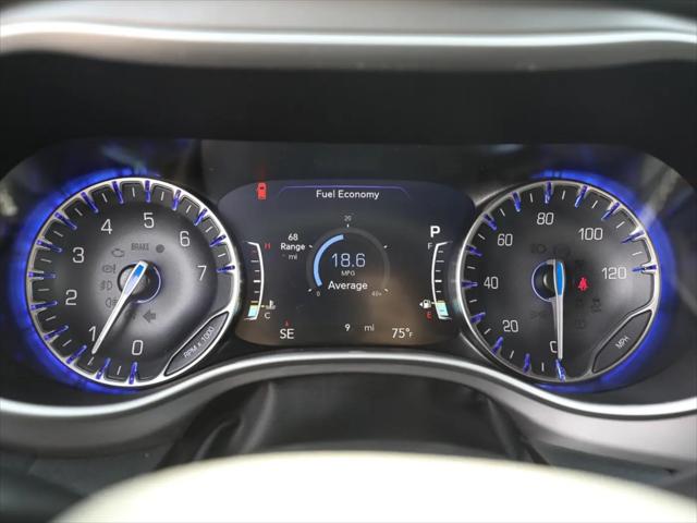 2027 Chrysler Pacifica Select AWD