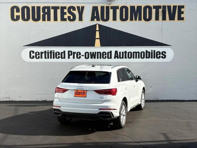 2025 Audi Q3 Premium 45 TFSI S line quattro Tiptronic
