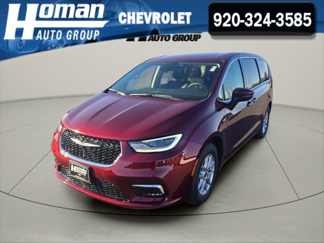 2023 Chrysler Pacifica Touring L for sale in Waupun, WI