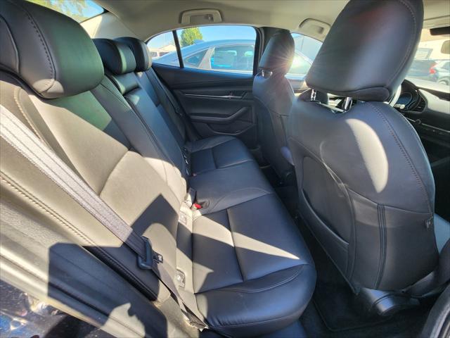 2021 Mazda Mazda3 Select