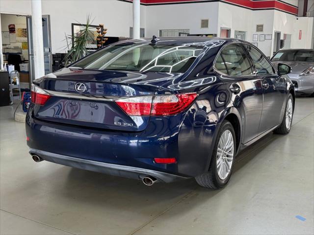 2013 Lexus ES 350 Base 4dr Sedan