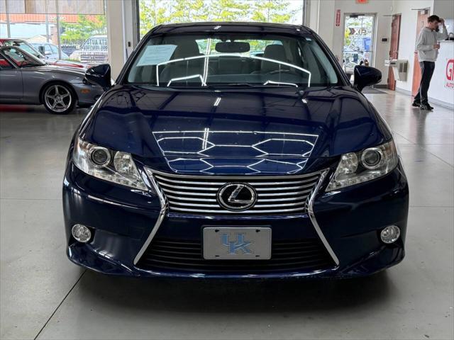 2013 Lexus ES 350 Base 4dr Sedan