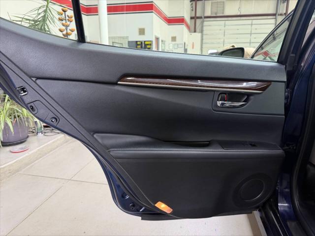 2013 Lexus ES 350 Base 4dr Sedan