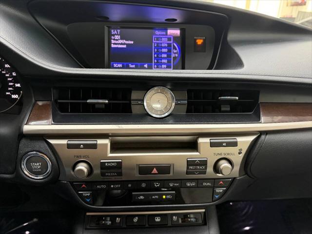2013 Lexus ES 350 Base 4dr Sedan