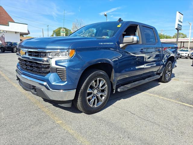 2024 Chevrolet Silverado 1500 4WD Crew Cab Short Bed LT with 2FL 2024 Chevrolet Silverado 1500 4WD Crew Cab Short Bed LT with 2FL